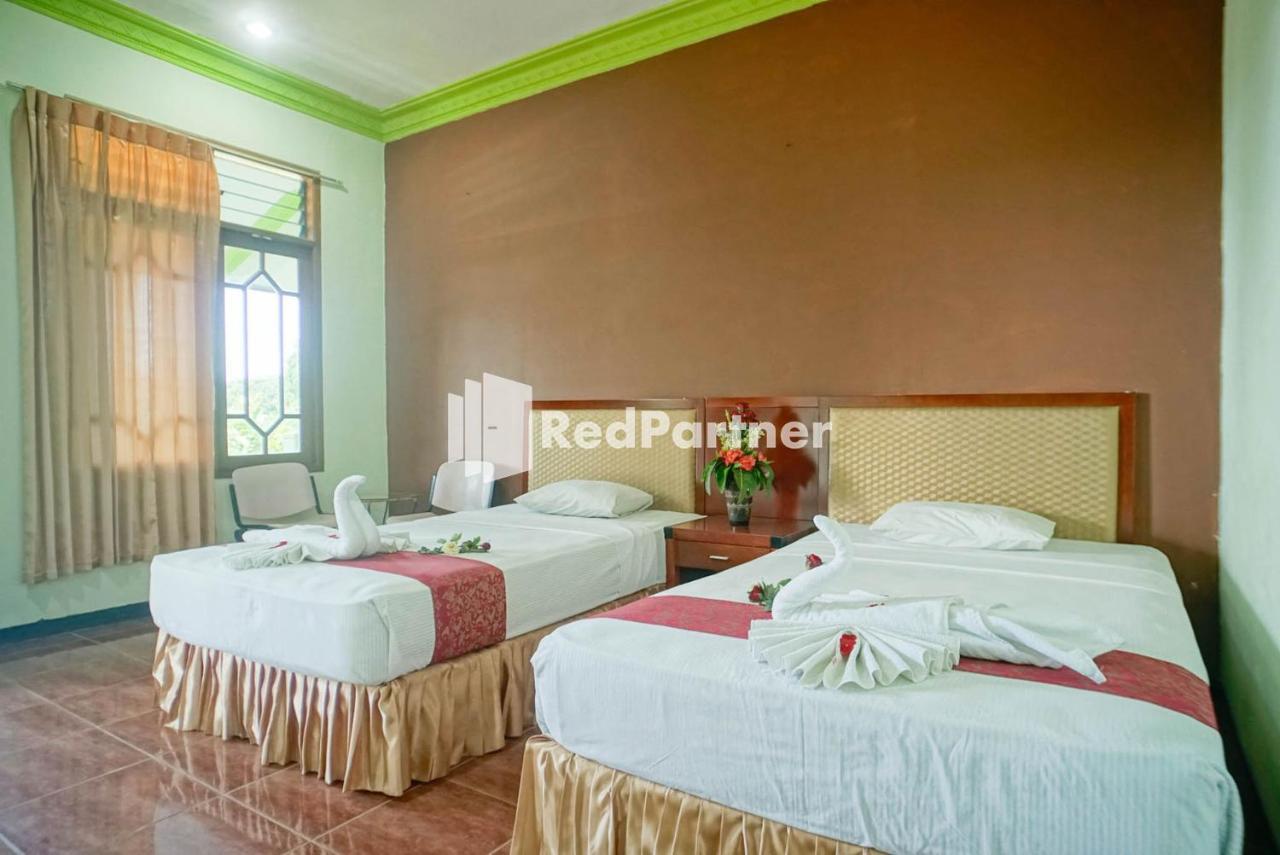 Hotel Grand Palem Redpartner Batu  Extérieur photo